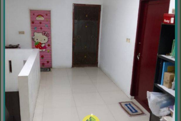 Di Jual rumah 2 lantai mewah di dekat perumahan Ovida Bekasi