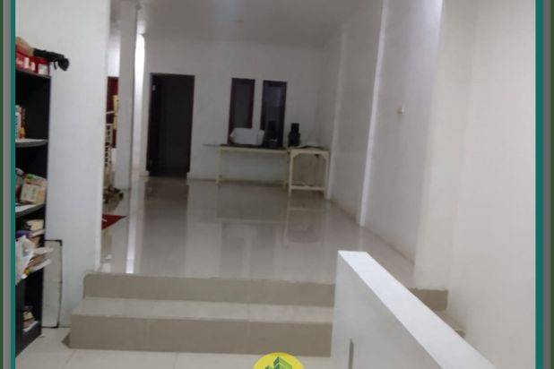 Di Jual rumah 2 lantai mewah di dekat perumahan Ovida Bekasi