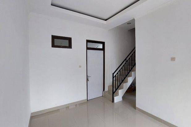 Rumah Dalam Perumahan Area Cibinong Dekat Stasiun Bojonggede