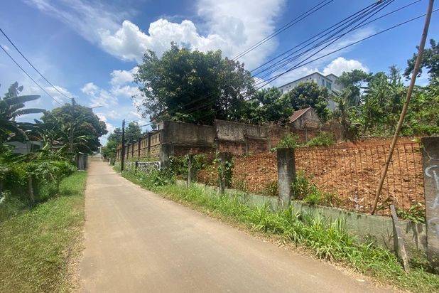 Tanah Posisi Hook di Beji Depok Siap Bangun Dekat Mall Margo City