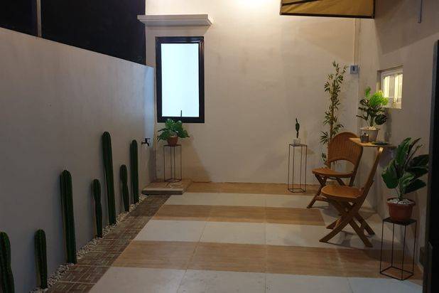 Rumah Modern 2 Lantai Dalam Cluster 5 KM Pintu Tol Sawangan