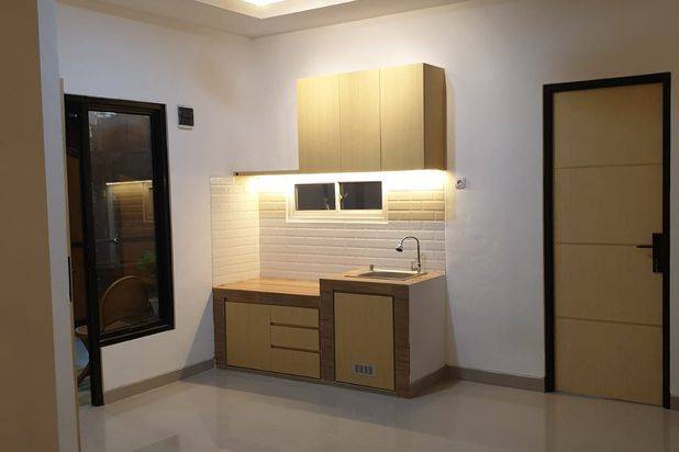 Rumah Modern 2 Lantai Dalam Cluster 5 KM Pintu Tol Sawangan
