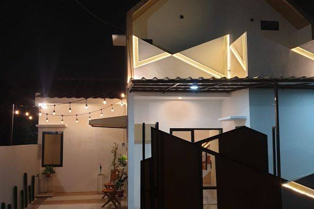 Rumah Modern 2 Lantai Dalam Cluster 5 KM Pintu Tol Sawangan