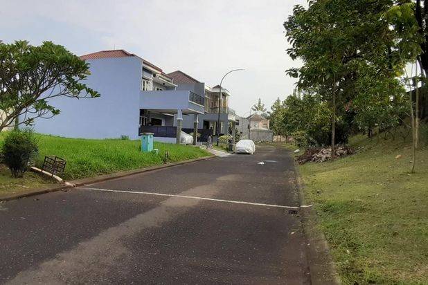 Tanah Dalam Cluster Kota Wisata Dekat Pintu Tol Cimanggis