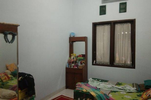 Rumah Dalam Cluster Dekat Tol Desari Siap Huni Sertifikat SHM