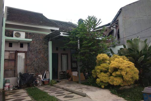Rumah Dalam Cluster Dekat Tol Desari Siap Huni Sertifikat SHM