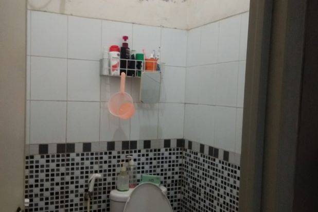 Rumah Dalam Cluster Dekat Tol Desari Siap Huni Sertifikat SHM
