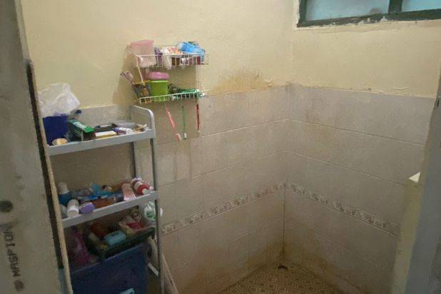 Rumah Dalam Komplek Area Pancoran Mas Dekat Tol Sawangan