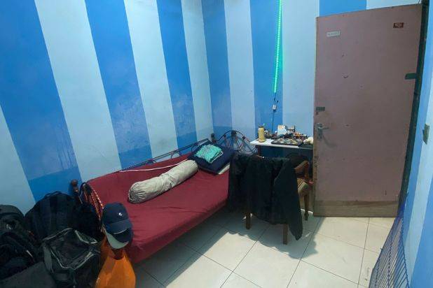 Rumah Dalam Komplek Area Pancoran Mas Dekat Tol Sawangan