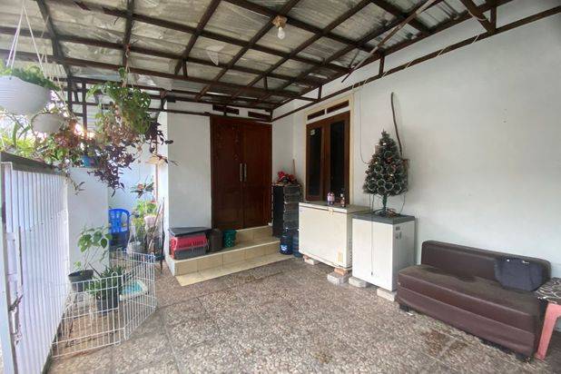 Rumah Dalam Komplek Area Pancoran Mas Dekat Tol Sawangan