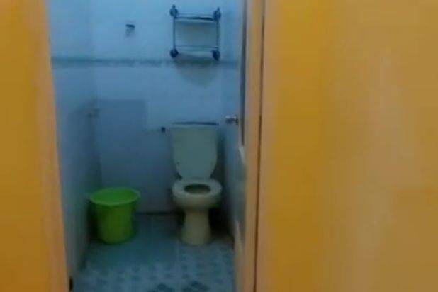 Rumah Hook Siap Huni Dekat Tol Desari Area Pancoran Mas Depok