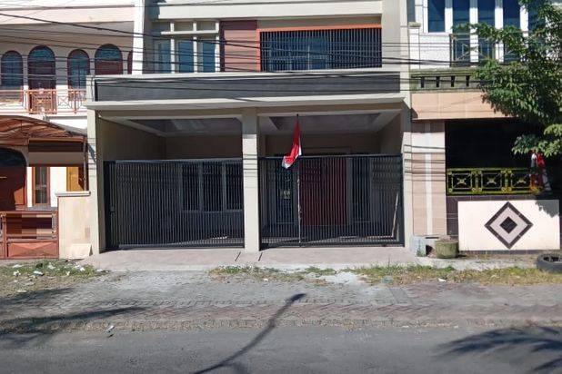 Rumah SHM Dijual di Raya Wonorejo Permai Surabaya
