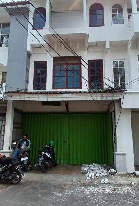 DIJUAL/SEWA RUKO DARMO PERMAI SURABAYA BARAT