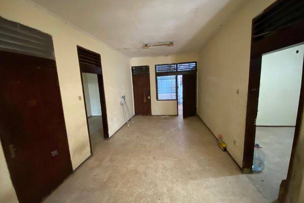 Ci.163 DIJUAL CEPAT !! Rumah Bagus Siap Huni di Cipinang Bisa Nego