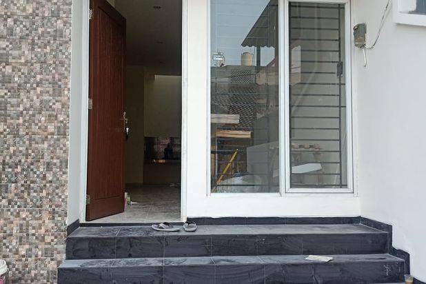 DISEWAKAN CEPAT !! Rumah bagus Siap huni di Komplek Walikota Gading