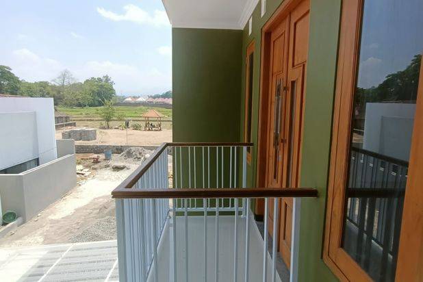 Dijual Rumah 2 lantai Siap huni di Tamanmartani Kalasan Sleman