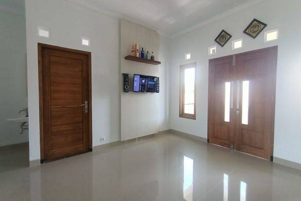 Dijual Rumah 2 lantai Siap huni di Tamanmartani Kalasan Sleman