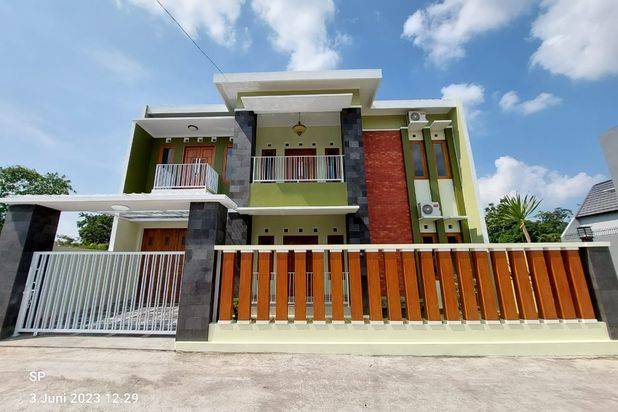 Dijual Rumah 2 lantai Siap huni di Tamanmartani Kalasan Sleman