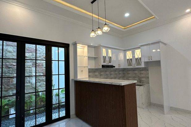 Rumah Mewah Klasik Jl. Godean