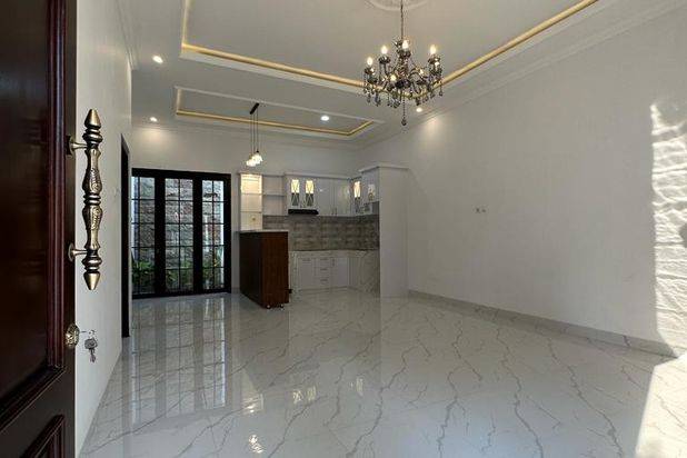 Rumah Mewah Klasik Jl. Godean