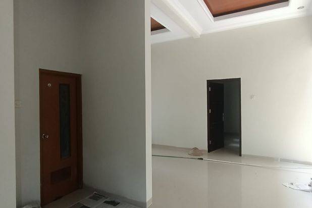 Rumah dijual 2 lantai Strategis dekat JogjaBay