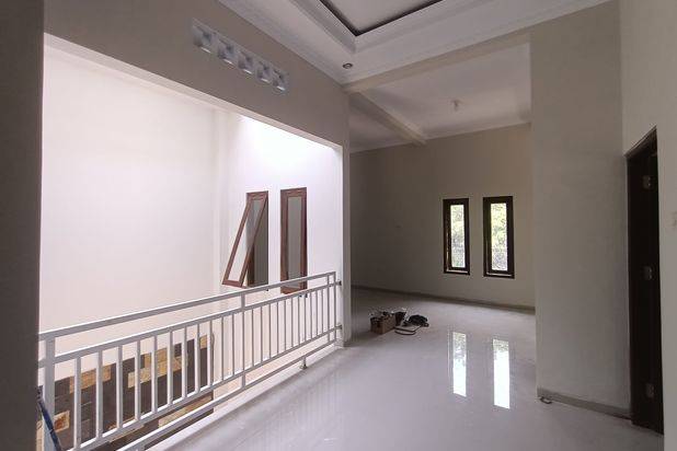 Rumah dijual 2 lantai Strategis dekat JogjaBay