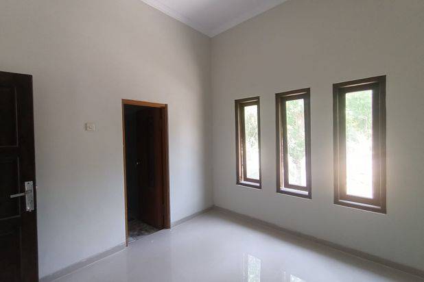 Rumah dijual 2 lantai Strategis dekat JogjaBay