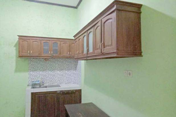 Dijual Rumah Luas strategis Jl. Kadirojo Utara Kampus UKRIM