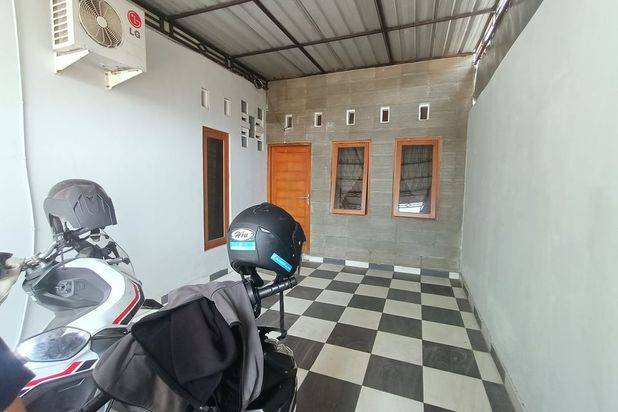Dijual Rumah Luas strategis Jl. Kadirojo Utara Kampus UKRIM