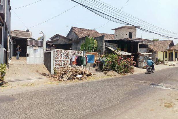 Dijual Rumah Luas strategis Jl. Kadirojo Utara Kampus UKRIM