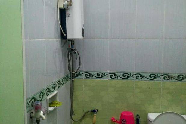 Dijual Rumah Luas strategis Jl. Kadirojo Utara Kampus UKRIM