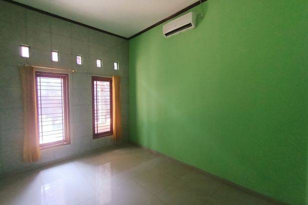 Dijual Rumah Luas strategis Jl. Kadirojo Utara Kampus UKRIM