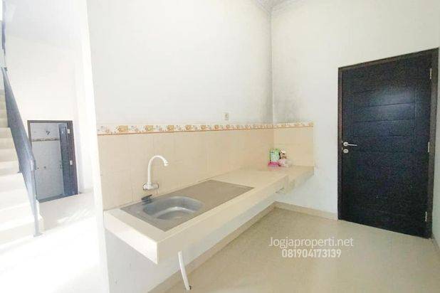 Rumah hook 2 lantai Pondok Permai Giwangan