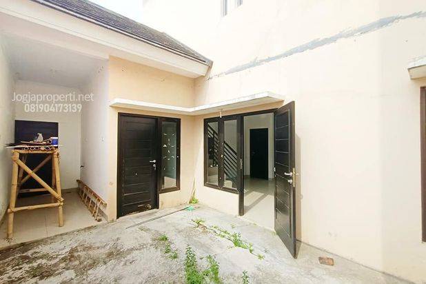 Rumah hook 2 lantai Pondok Permai Giwangan