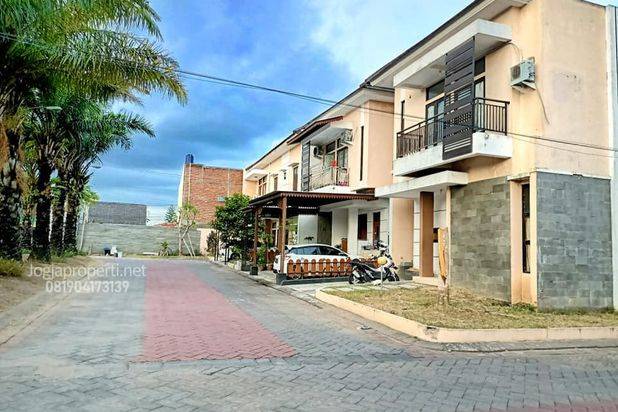 Rumah hook 2 lantai Pondok Permai Giwangan