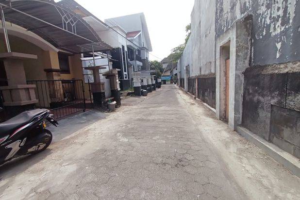 Dijual Rumah 2 lantai Cluster dekat UGM