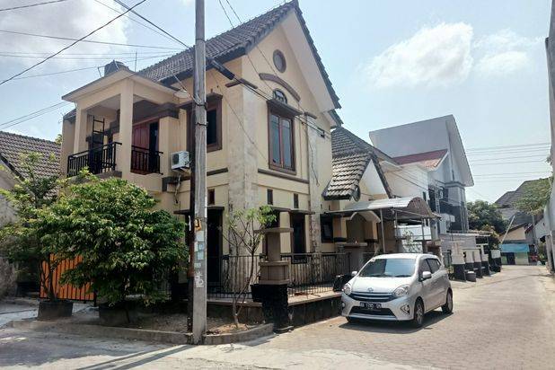 Dijual Rumah 2 lantai Cluster dekat UGM