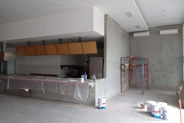 Rumah Usaha jalan Raya Rungkut Madya Lokasi strategis, selangkah MERR