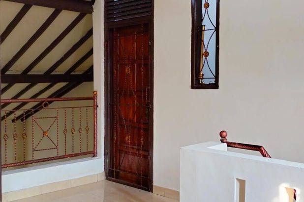 Rumah nyaman di antapani dekat komplek puridago