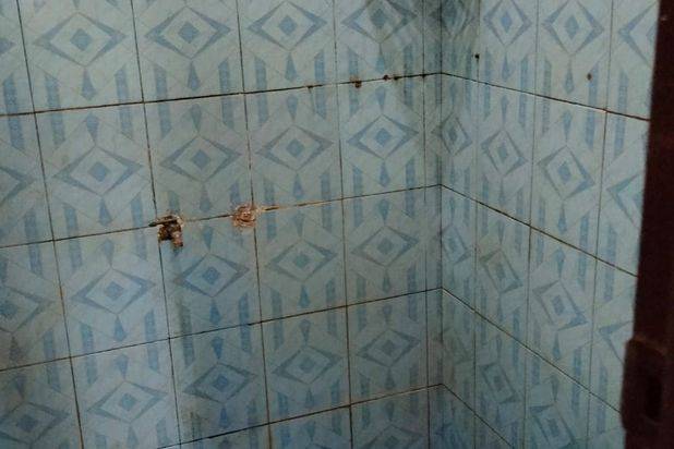 Rumah nyaman di antapani dekat komplek puridago