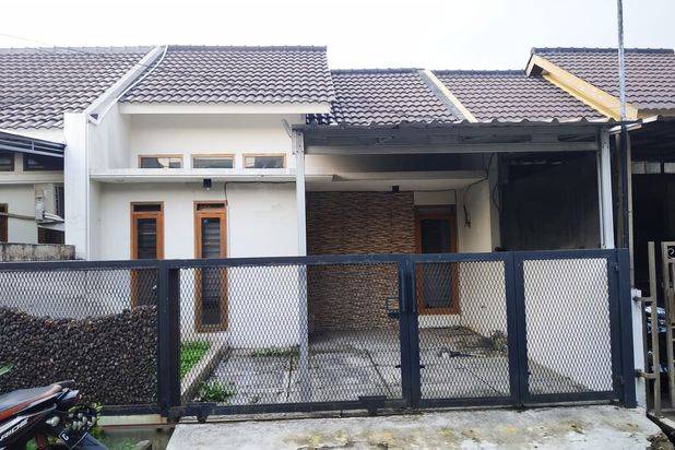 Rumah di bawah harga pasar di cluster bumi adipura gedebage