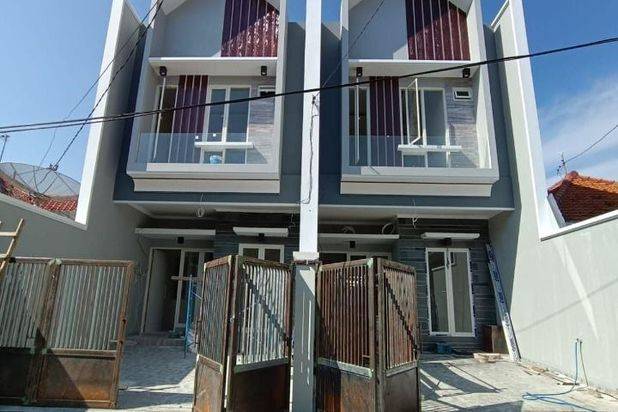 Minimalis Favorit 2 Lantai Perum Manyar Indah, Surabaya Timur