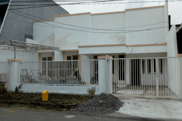 Rumah Siap Huni One Gate Pondok Nirwana Baruk, Surabaya Timur