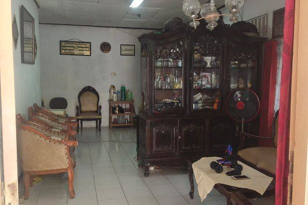 Rumah dijual murah luas ditengah kota kemanggisan pulo jakarta barat