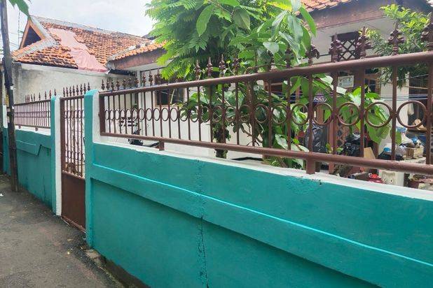 Rumah dijual murah luas ditengah kota kemanggisan pulo jakarta barat