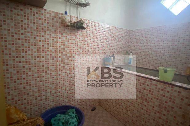 Rumah Dengan Tanah Luas, Jl. Transito, Type 128/485, Tanjungpinang