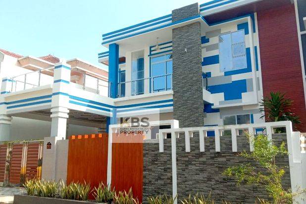Rumah Cantik Villa Pinlang Mas, 2 Lt Type 250/270, Tanjungpinang
