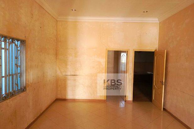 Rumah dengan Halaman Luas, Jl. Siantan, Type 100/220, Tanjungpinang