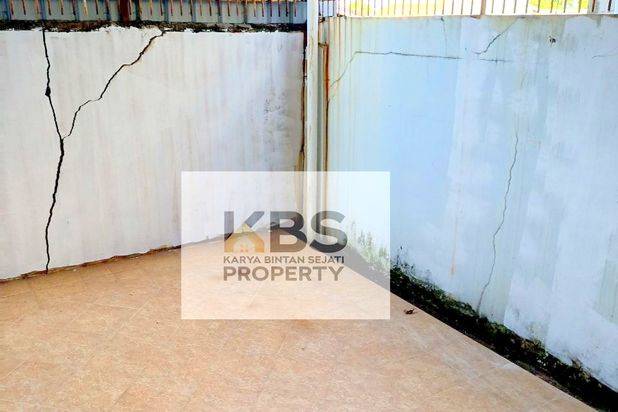 Rumah dengan Halaman Luas, Jl. Siantan, Type 100/220, Tanjungpinang