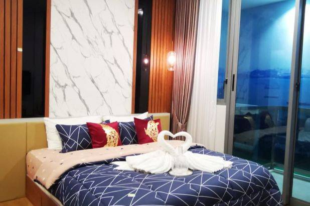 NAGOYA HILL CONDOMINIUM - BATAM